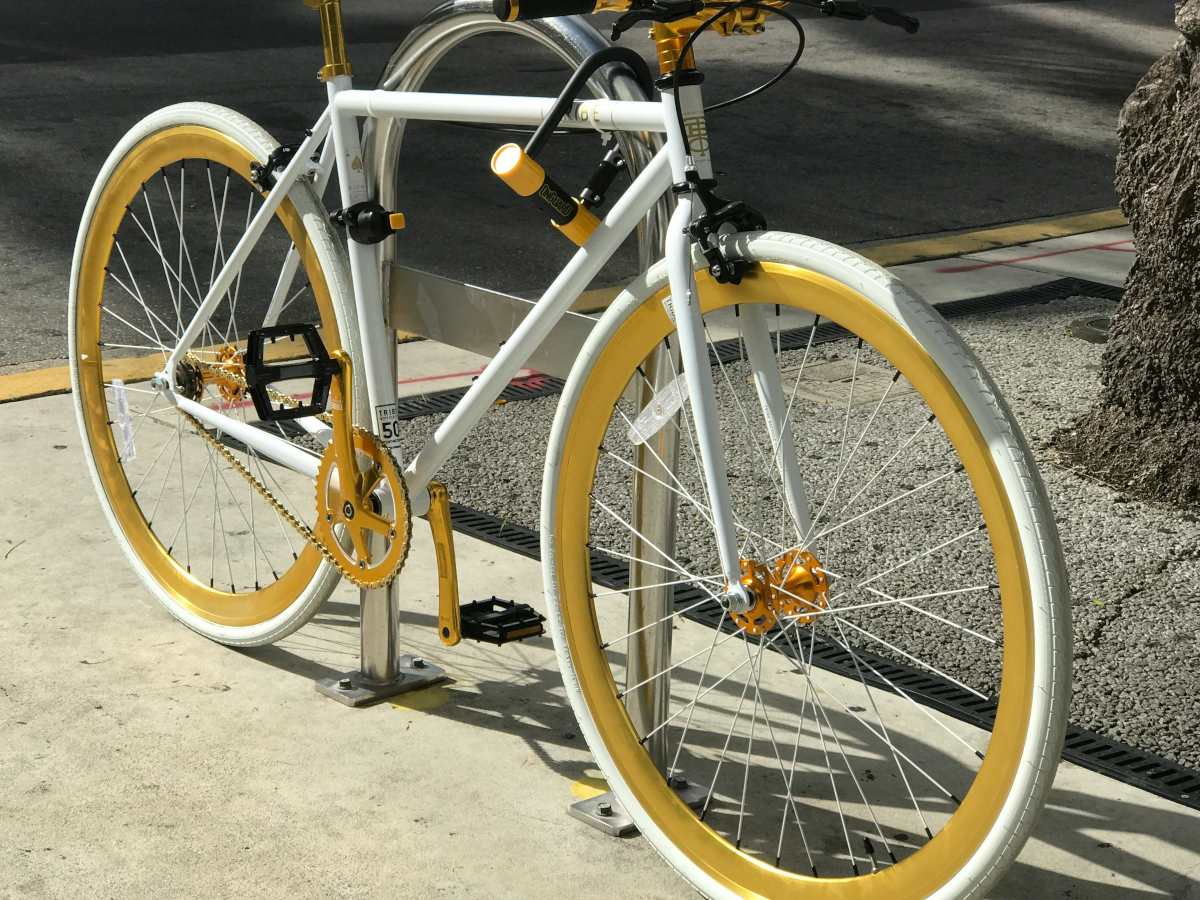 Portabici da esterno in acciaio: vantaggi e durata